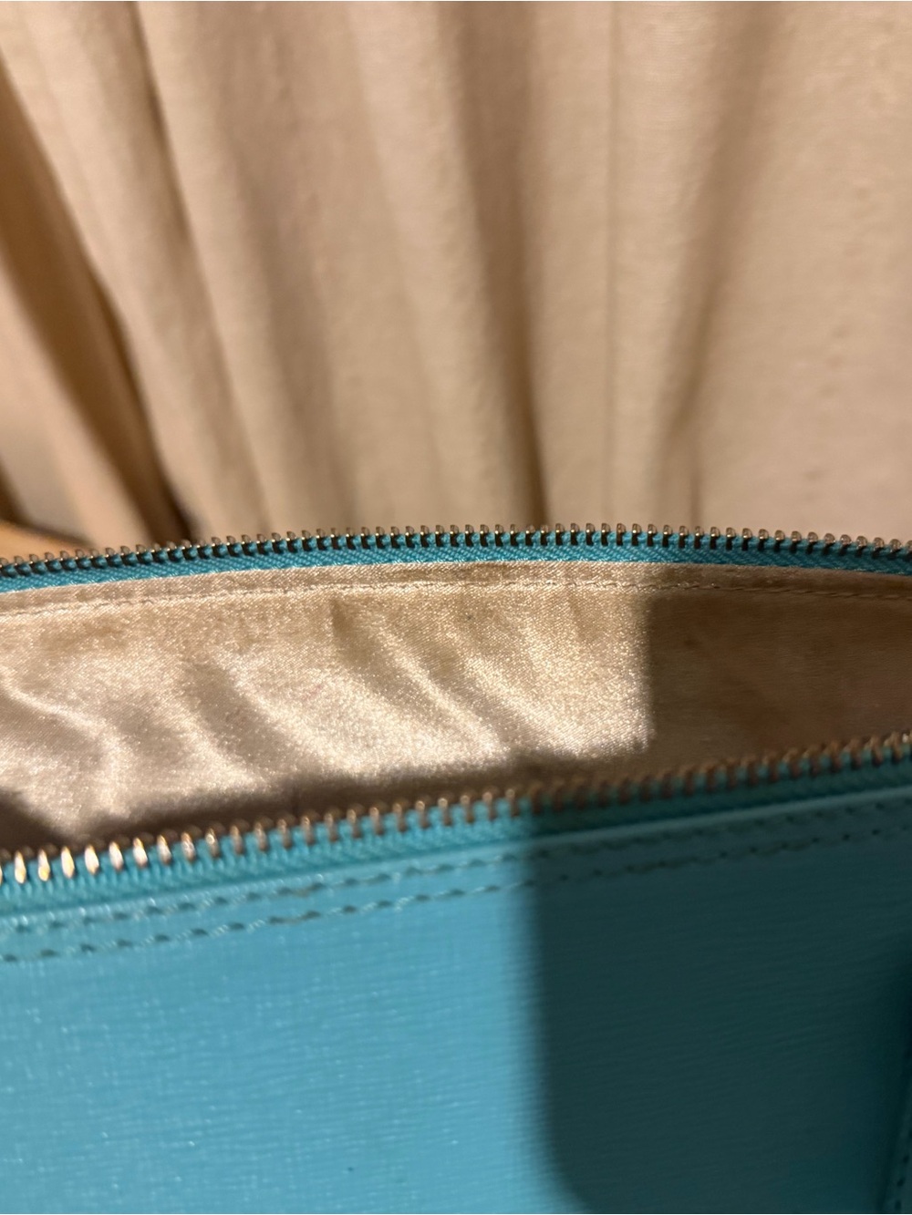 Classic Dome Satchel Handbag in Turquoise - Picture 7 of 10